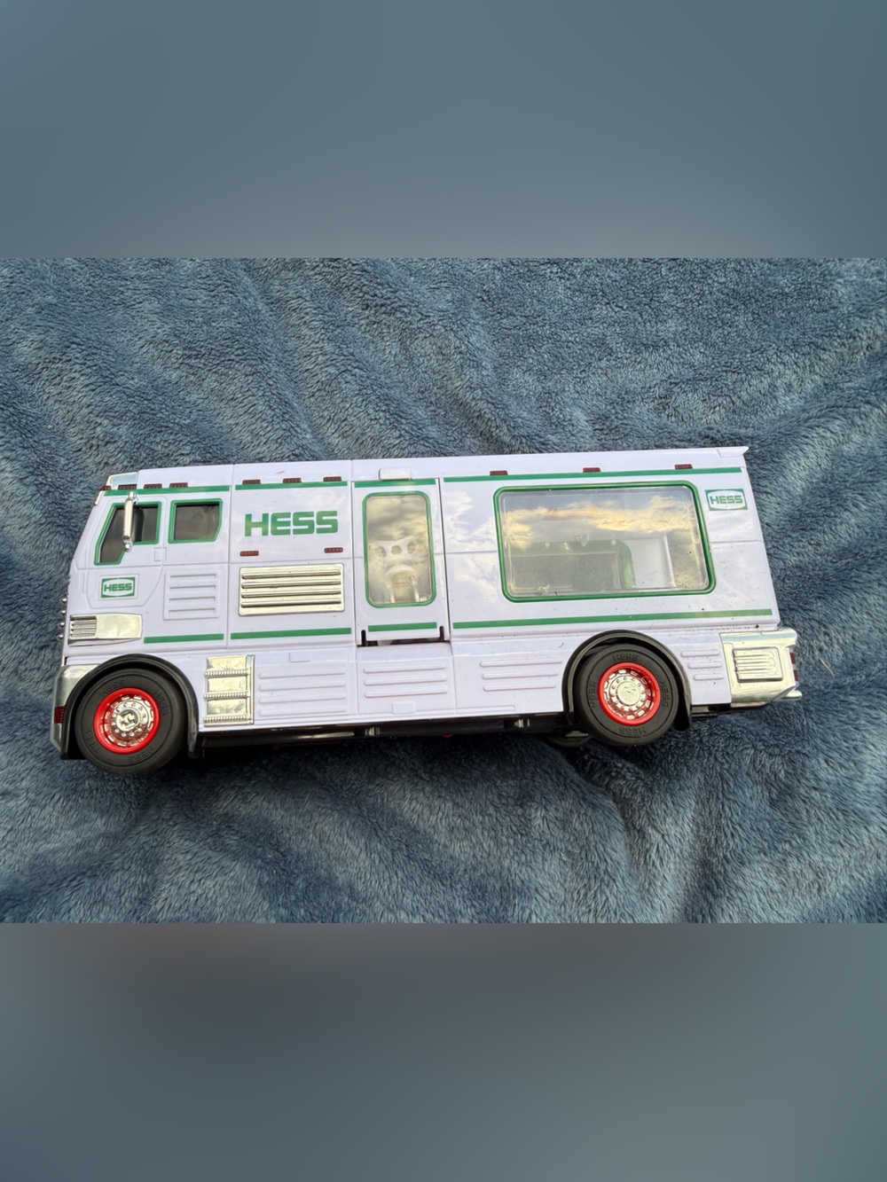 Hess Bus Truck 2018 Motorcycle